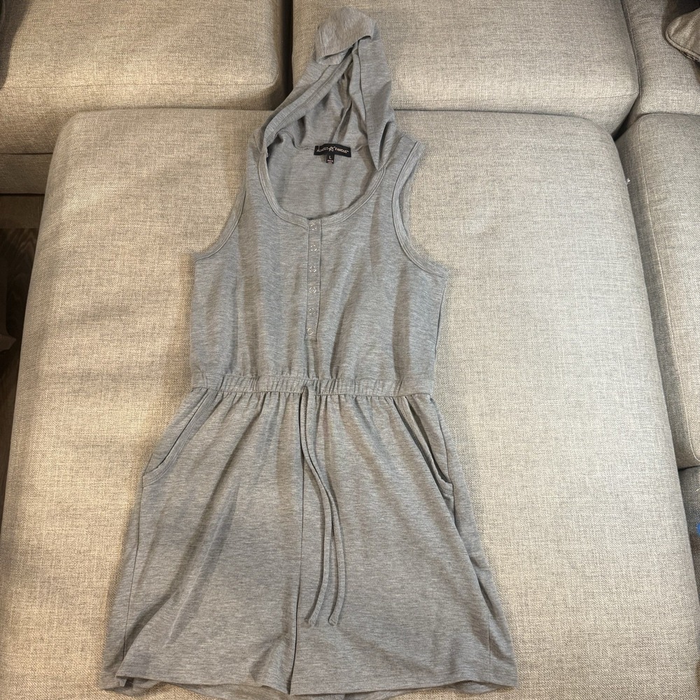 Almost Famous Hooded Romper Jumpsuit Women's Large Gray Sleeveless Casual